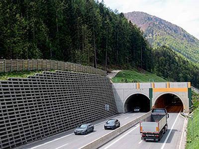 Tunnelbau mit Betonfertigteilen