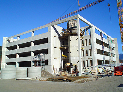 Betonfertigteilbau